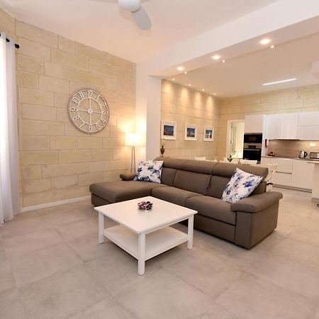 Luxury Maisonette เบียกุ ภายนอก รูปภาพ